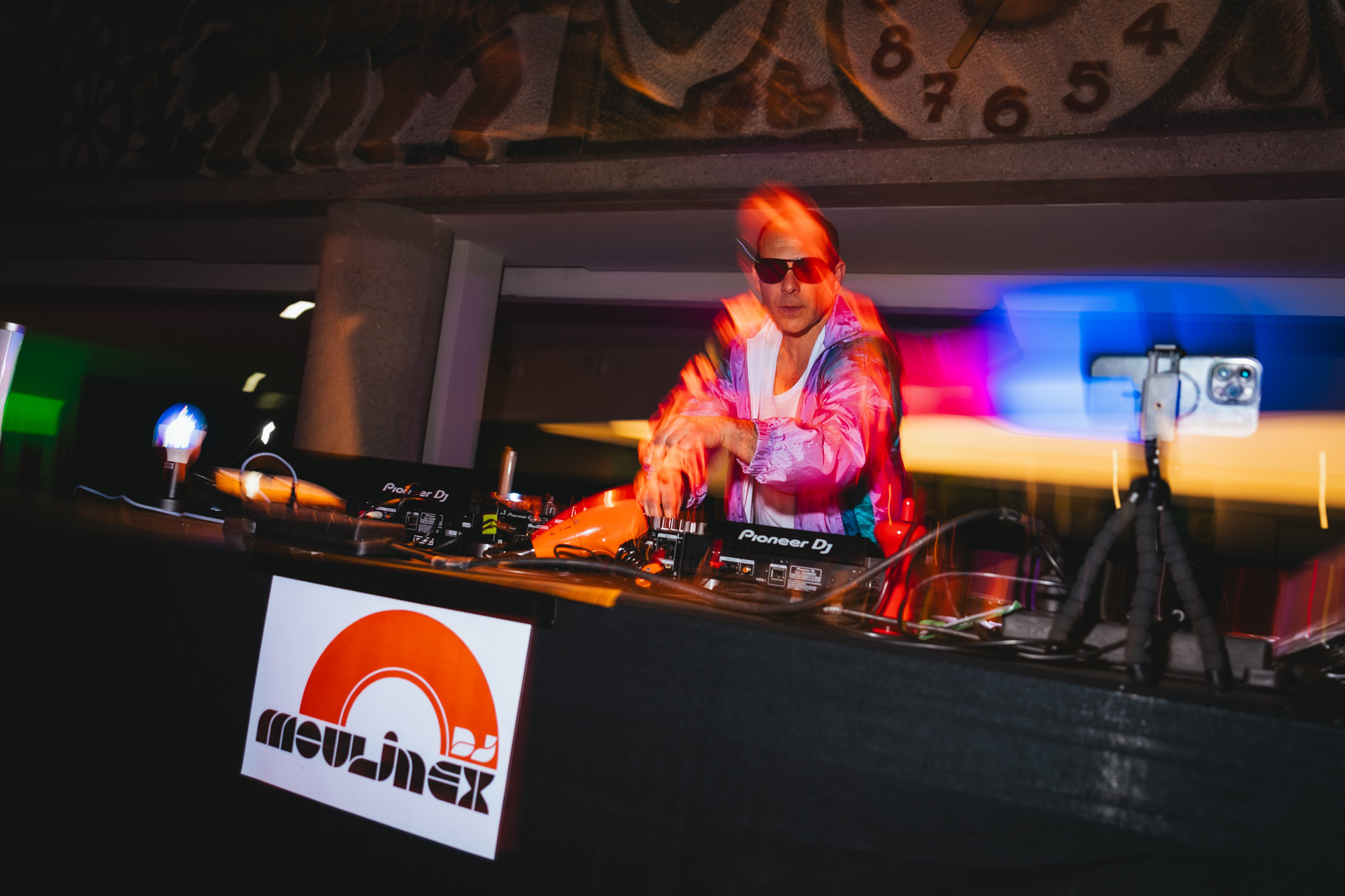 Grégoire Delanos @lahuttestudio, photos prises lors du Bal 80’s à la Comédie de Clermont Ferrand en mars 2026